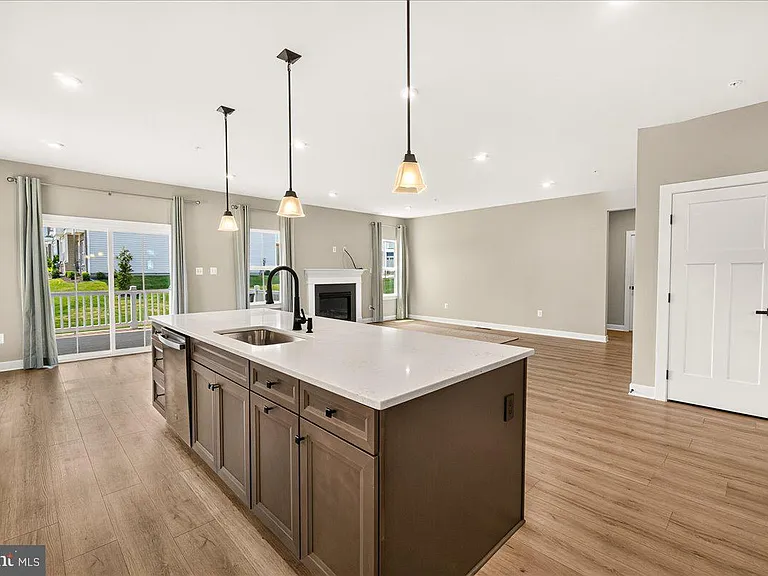2200 Campbell Hill Way — Photo 13
