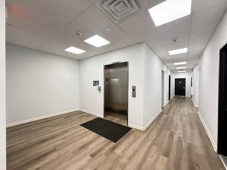 123 N Lumber St #3D — Photo 3