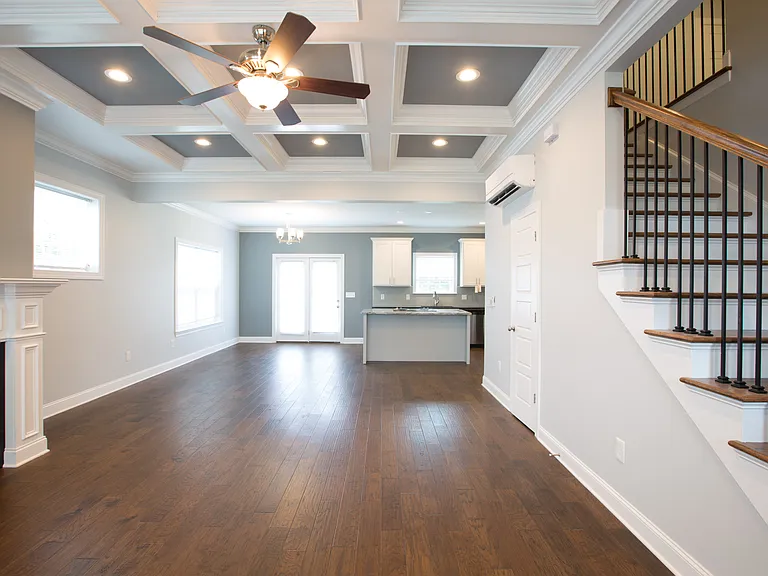 2524 Waterhaven Dr — Photo 6