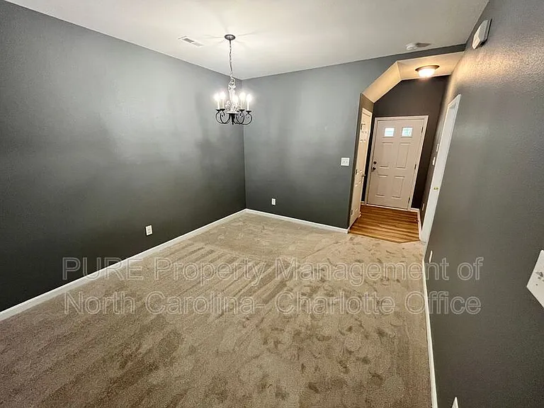 8267 Carob Tree Ln — Photo 7