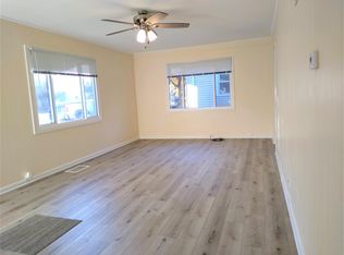 205 Northview Dr, Valparaiso, IN 46383