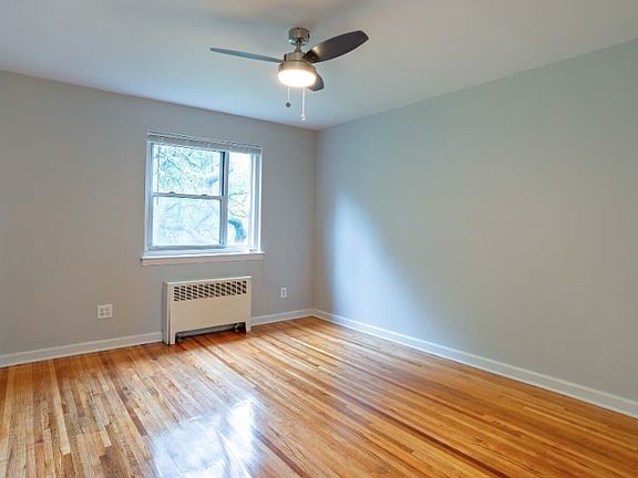 4th image of 53 Maier St #53eb0f095