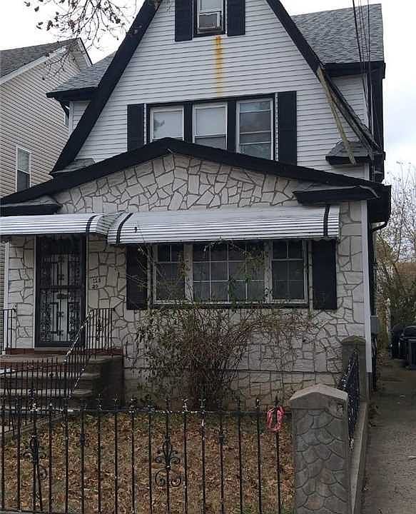 1st image of 11830 197th St