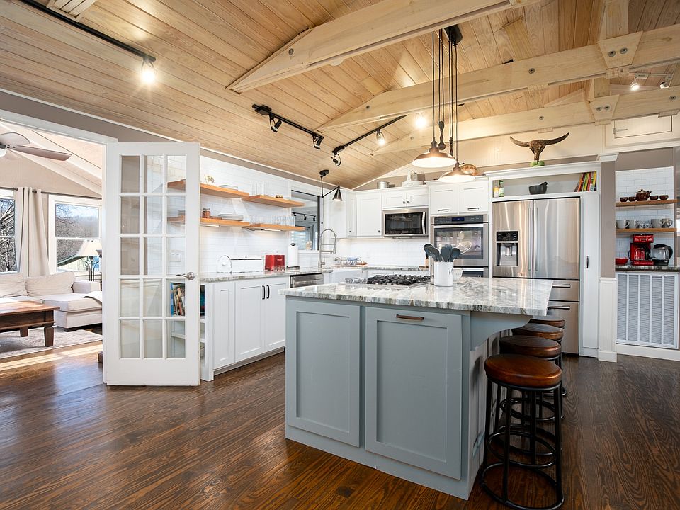 10th image of this home