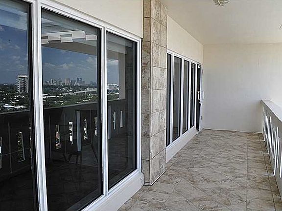 5th image of 2100 S Ocean Dr APT 17CD