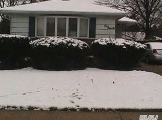 190 Westbury Blvd, Hempstead, NY 11550