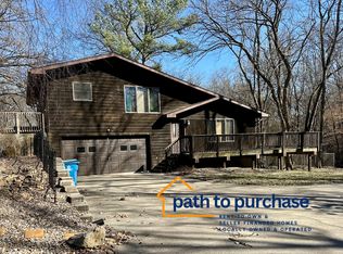 2149A Hill Crest Dr, Highland, IL