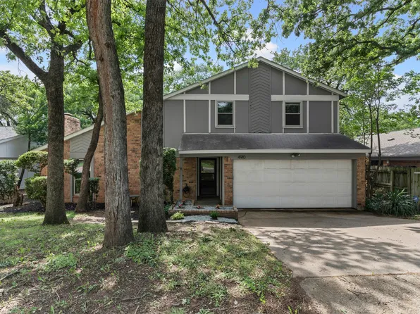 4910 Crest Dr, Arlington, TX 76017