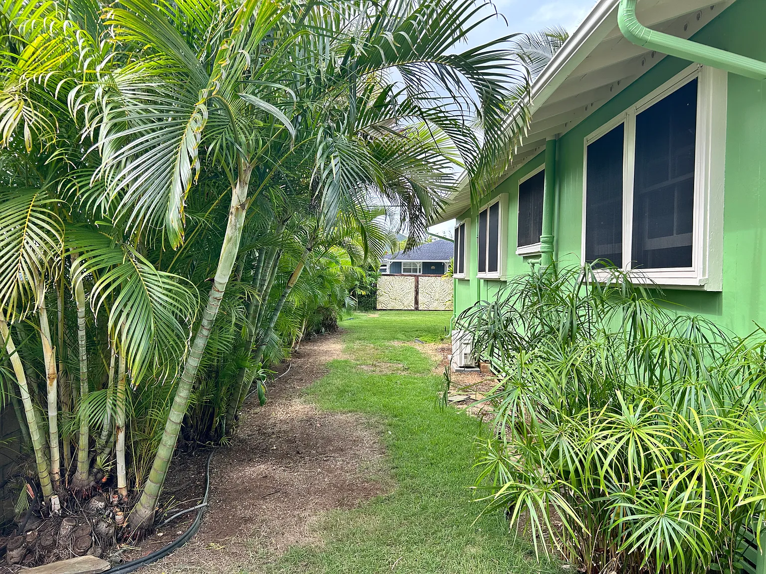 339 Olomana St — Photo 3