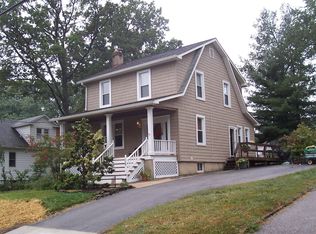112 Locust Dr, Catonsville, MD 21228