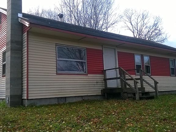 3rd image of 11818 Birchwood Ln