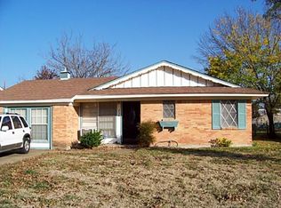 734 Pebble Creek Ln, Mesquite, TX