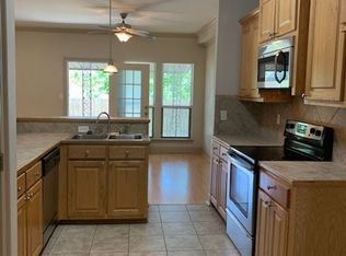 24369 Chateau De Chene Dr, Walker, LA 70785