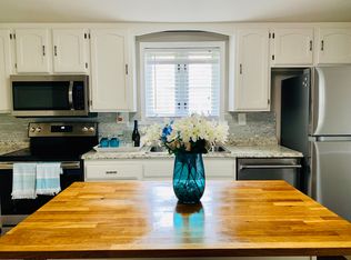 8611 N Point Rd, Sparrows Point, MD 21219