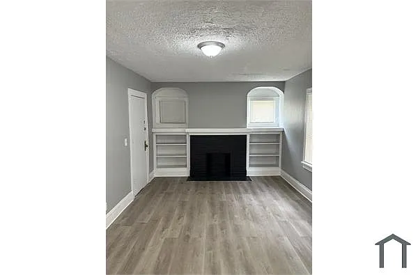 3910 Martin Luther King Jr Dr APT 4 photo 1