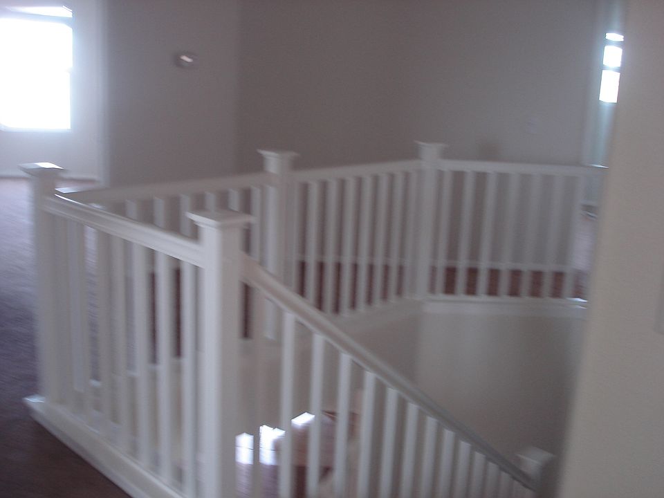 2nd image of 2022 Benfar Dr