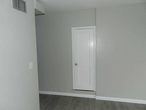 3rd image of 345 5th Ave N APT 1