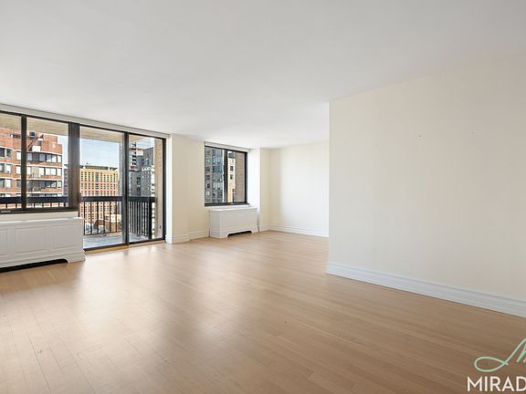 4th image of 145 W 67th St APT 45E