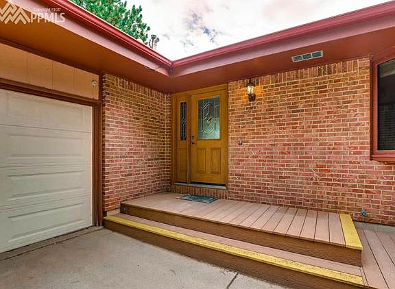 4th image of 172 Stillforest Ln
