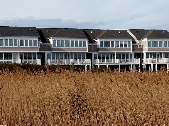 back of house which is fourth from right