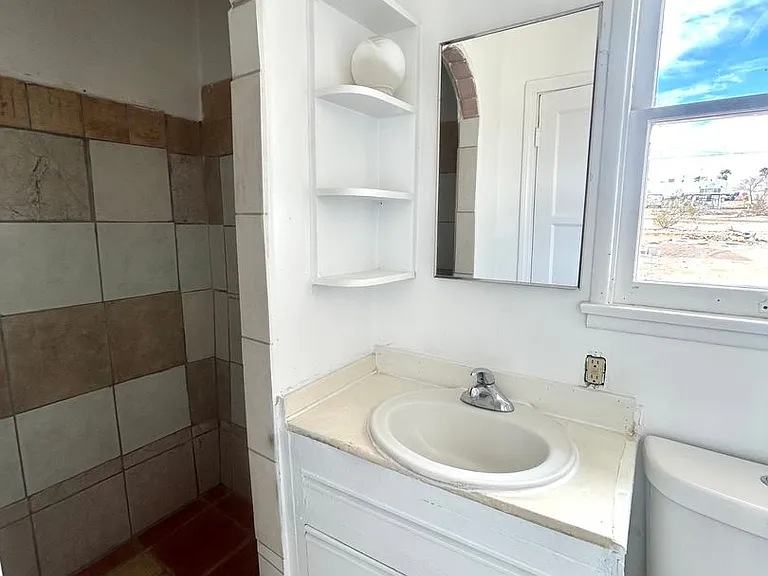 6540 Valley View Dr — Photo 7