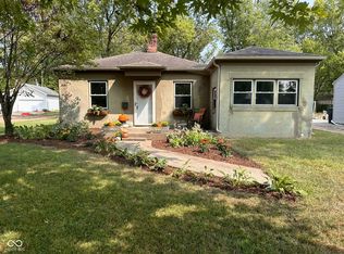 3437 Sycamore Dr, Columbus, IN 47203