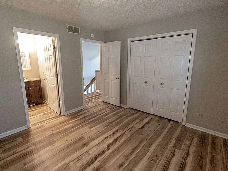 3716 Hermitage Rd — Photo 16