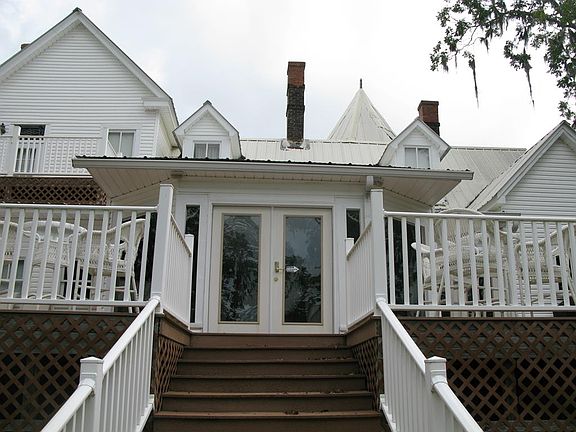 2nd image of 23622 5th Ave