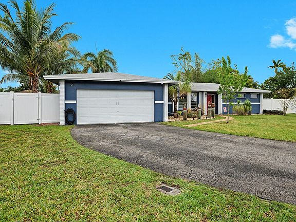 5th image of 8520 SW 26th Street