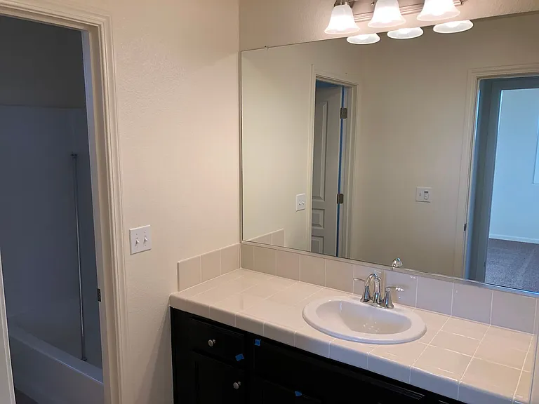 166 Barker Ln — Photo 8