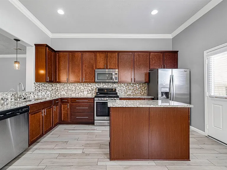 8123 Aleppo Pine Ln — Photo 11