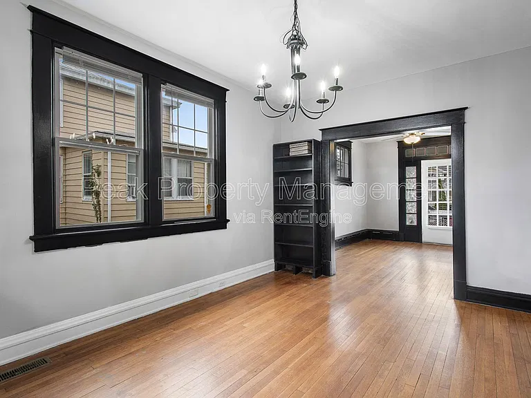 728 Arnold Ave — Photo 9