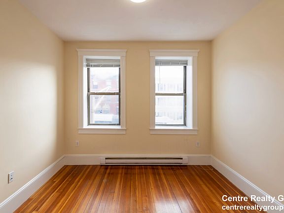 4th image of 887 Huntington Ave #U1