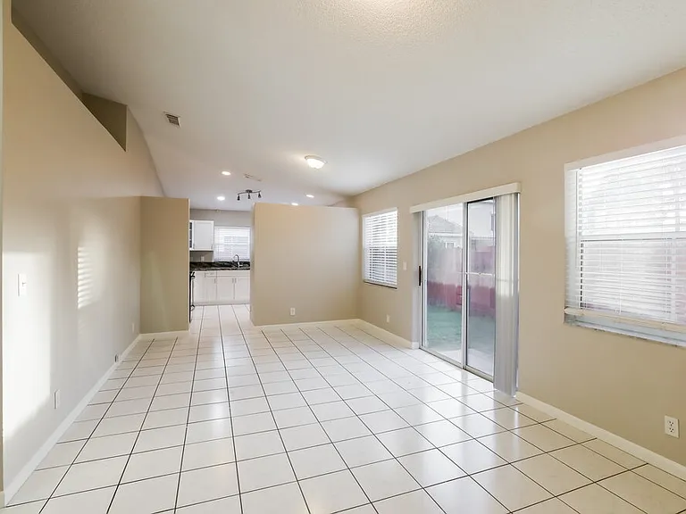 4792 NW 5th Pl — Photo 3