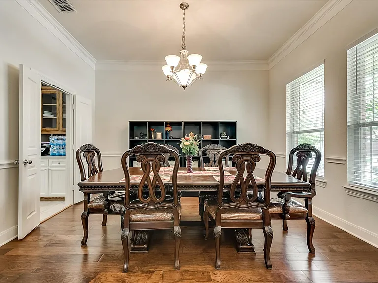 14574 Daneway Dr — Photo 6