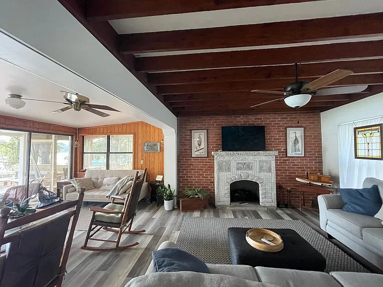 107 Cygnet Ln — Photo 6