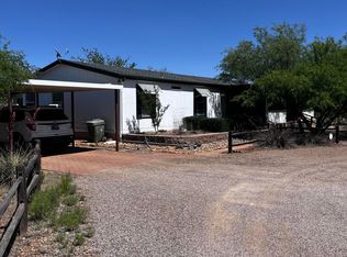 8207 E Dakota Rd, Hereford, AZ 85615