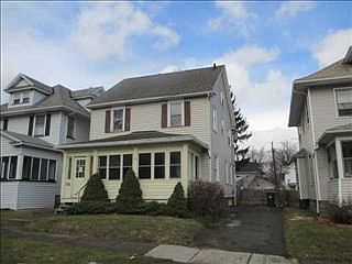 2nd image of 542 Magee Ave