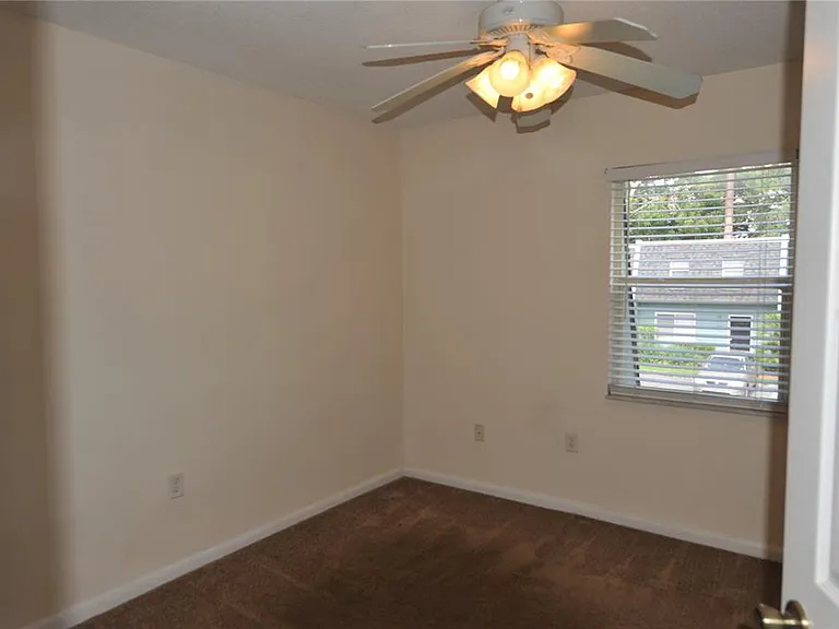 501 SW 75th St #A14 — Photo 33