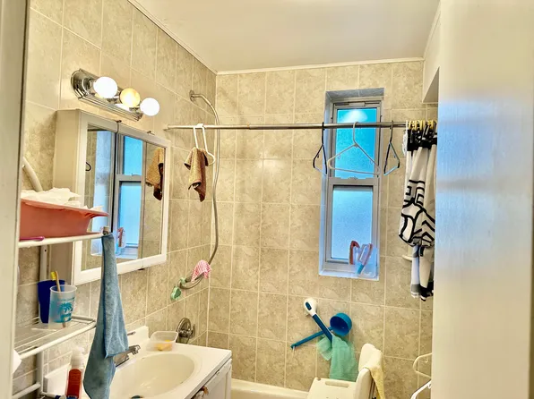 63-93 Woodhaven Boulevard image 6 of 9