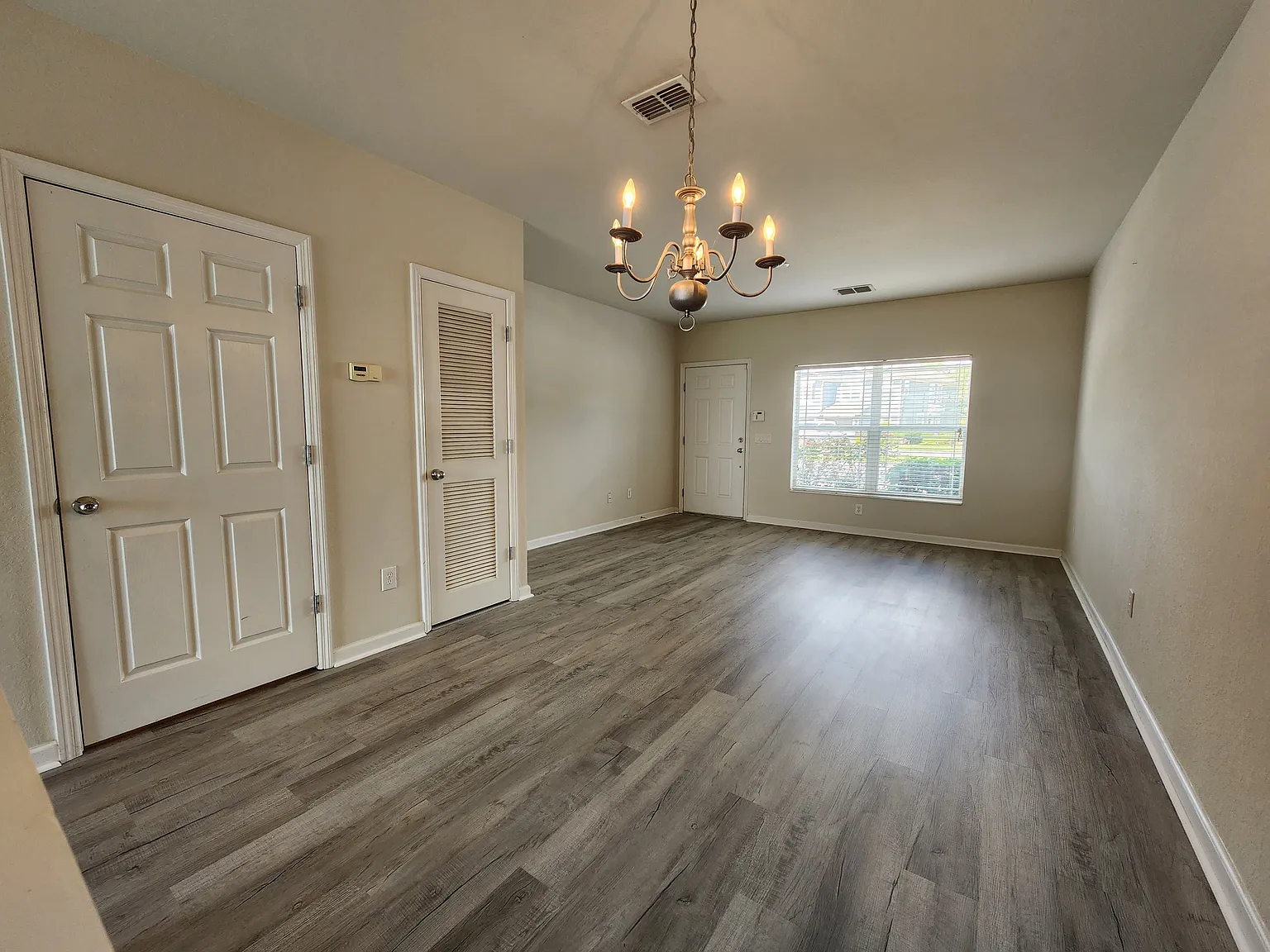 2 bed, 2.5 bath, 1134 sqft, $1,500 — Photo 4