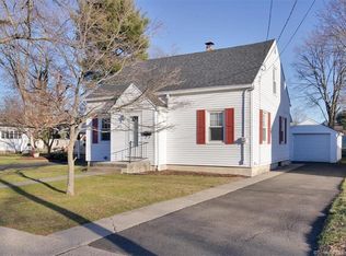 96 Trumbull Ave, Plainville, CT 06062