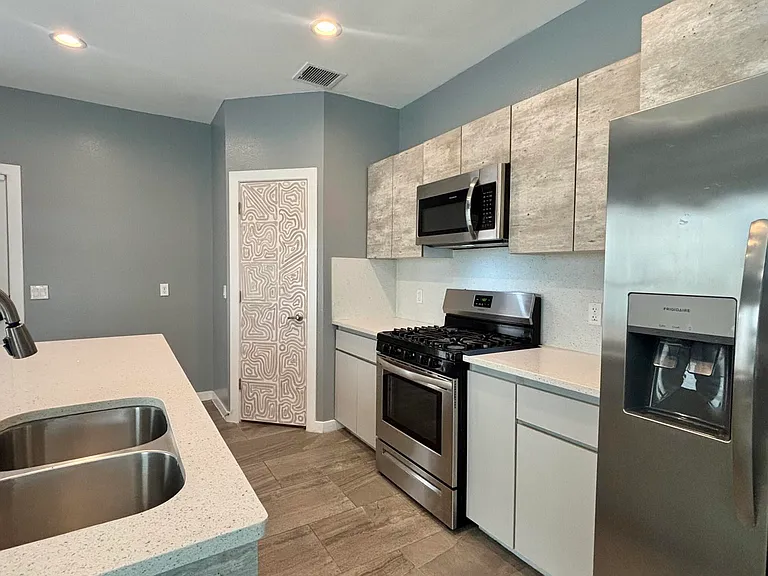 14928 John McNeely Ave — Photo 12