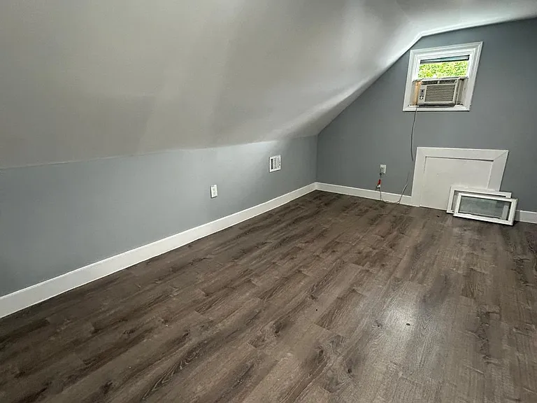 202 Taylor St #2 — Photo 1