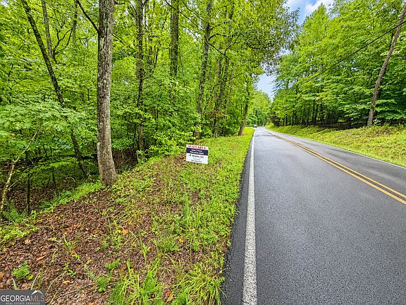 2nd image of Pettit Rd