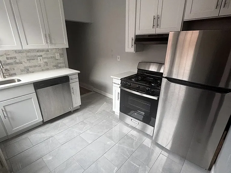51 E Brinkerhoff Ave #7 — Photo 1