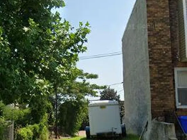 6442 Lansdowne Ave, Philadelphia, PA 19151