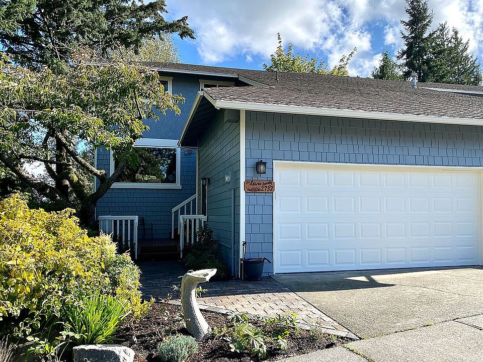 1st image of 2732 174th Ave NE