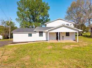 2723 N Highway 71, Alma, AR 72921