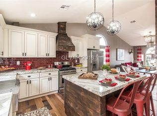 255 Helmsdale Dr, Henderson, NV 89014